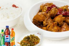 選擇張成榮香辣雞架飯加盟，締造財富傳奇人生！